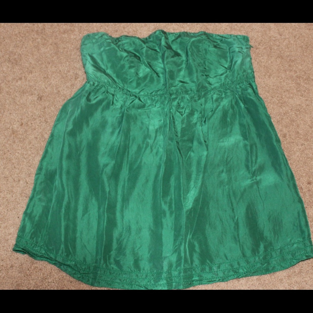 Banana Republic Emerald Green Silk Top